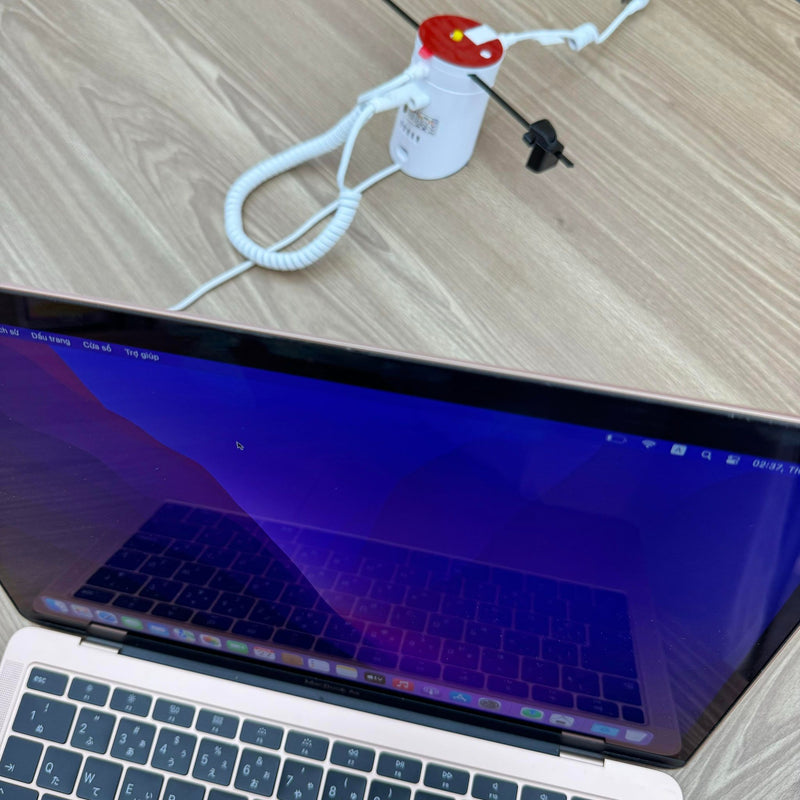 Macbook Air 2019 13.3in Gold Intel Core i5/RAM 8GB/SSD 256GB 99% Sạc 139 lần BPTN