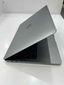 Macbook Pro 2022 13.3in Xám Apple M2/ RAM 8GB/ SSD 256GB 98% BPTN (sạc 103 lần)