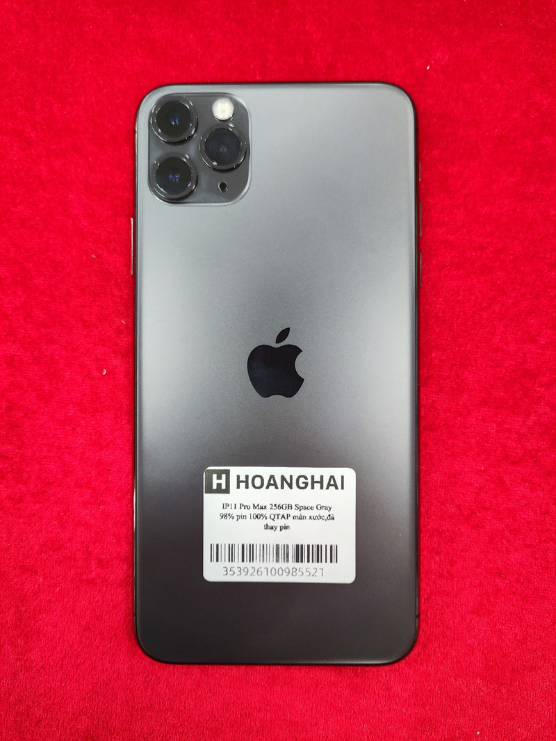 iPhone 11 Pro Max 256GB Space Gray 98% pin 100% (Màn xước - Đã thay pin) J/A