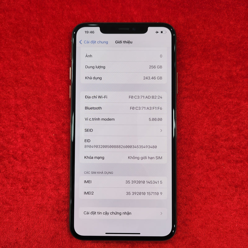 iPhone 11 Pro Max 256GB Gold 98% pin 100% (Đốm camera 1x - Đã thay pin, máy xước) J/A - HH3415