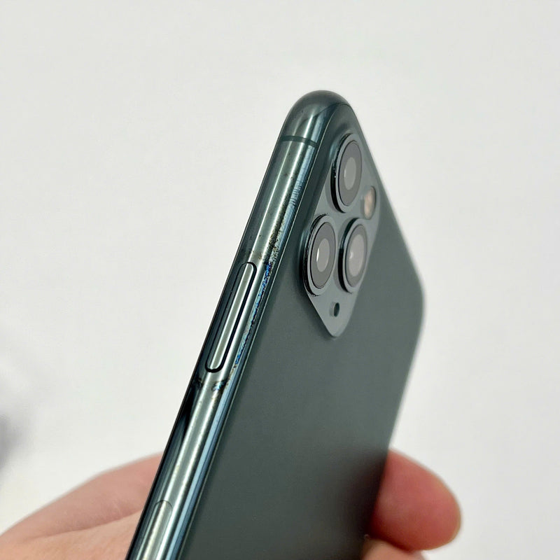 iPhone 11 Pro Max 256GB Xanh Lá 97% pin 100% (Đã thay pin - Đốm camera 1x, xước màn, viền) - HH1836