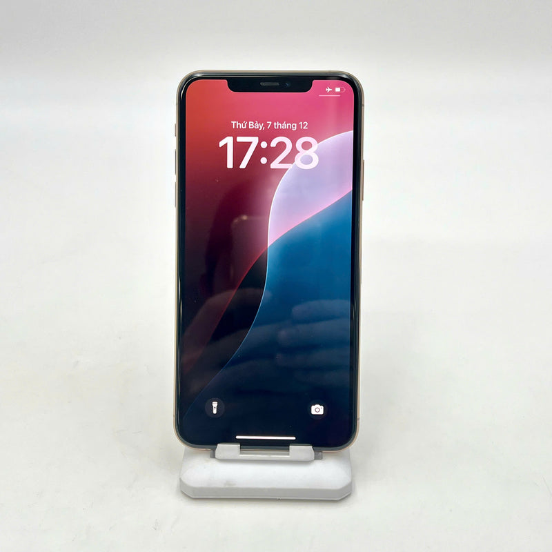 iPhone 11 Pro Max 256GB Vàng 98% pin 100% (Đốm camera 1x - Đã thay pin, xước mặt và viền) J/A - HH4897