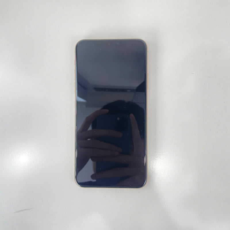 iPhone 11 Pro Max 256GB Vàng 98% pin 100% (Đốm camera 1x  - Đã thay pin, xước viền mờ) J/A - HH1809