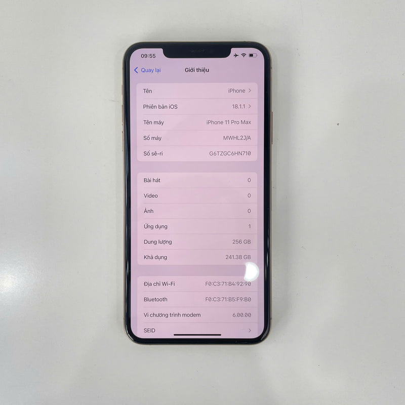 iPhone 11 Pro Max 256GB Vàng 98% pin 100% (Đốm camera 1x  - Đã thay pin, xước viền mờ) J/A - HH1809